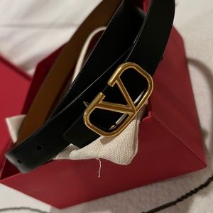 Valentino belt